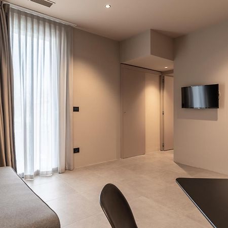 Amare Suite & Apartments 벨레지아아지마리나 외부 사진
