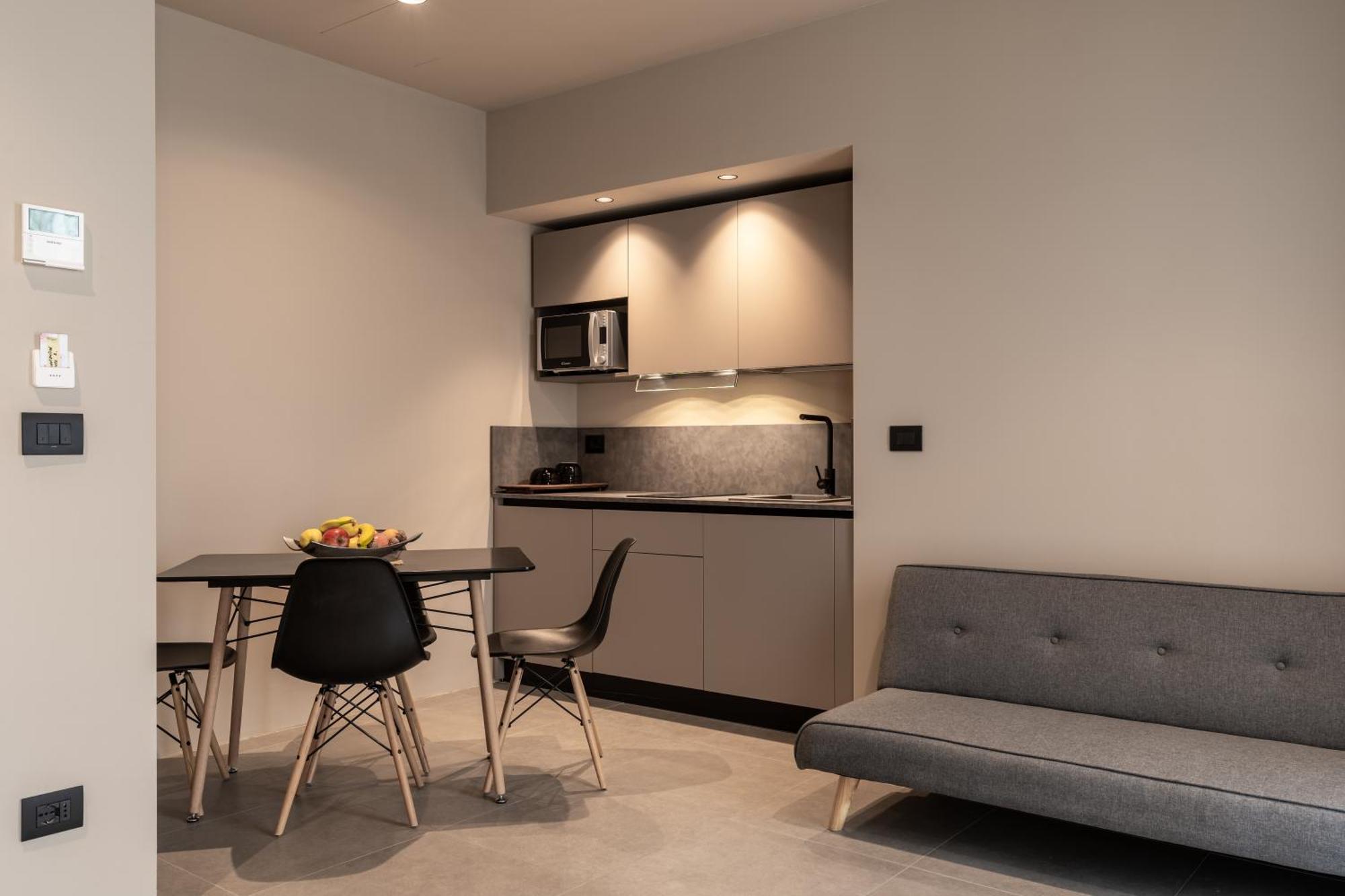 Amare Suite & Apartments 벨레지아아지마리나 외부 사진